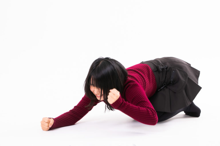 デートDVで生徒の通う学校で先生が虐待騒ぎ